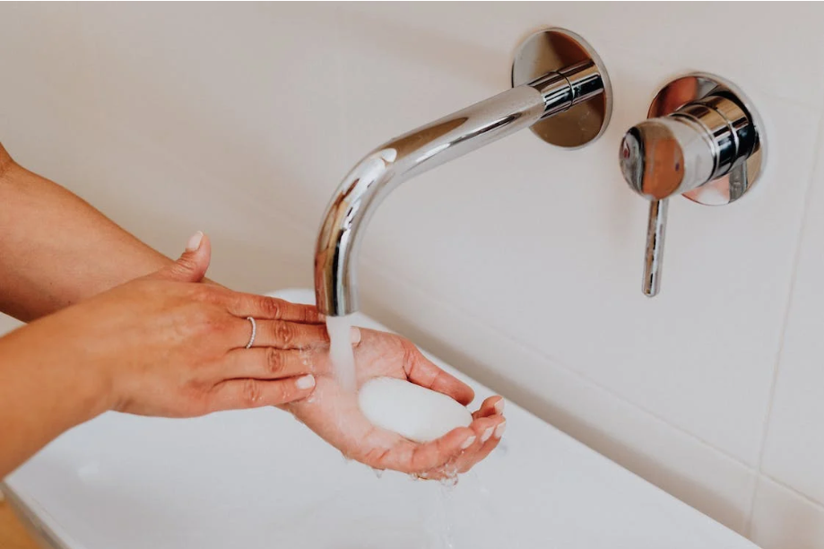 Comment choisir un savon pour les mains sans produits chimiques toxiques ?