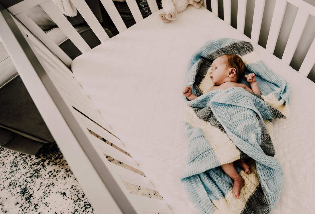 Nettoyer la chambre de bébé : guide des parents